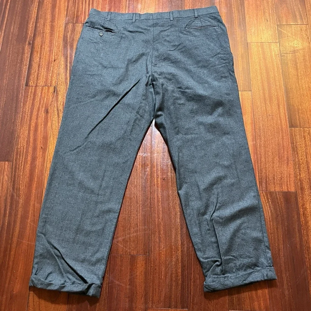 Jos A Bank Pants Mens 42x31 Gray WOOL Executive Collection Pleated Cuffed Preppy